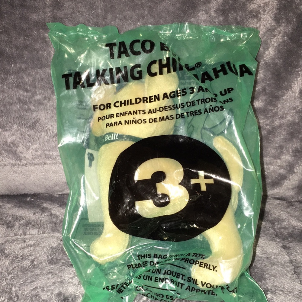 Brand new talking Taco Bell dog plush!🌮🐶